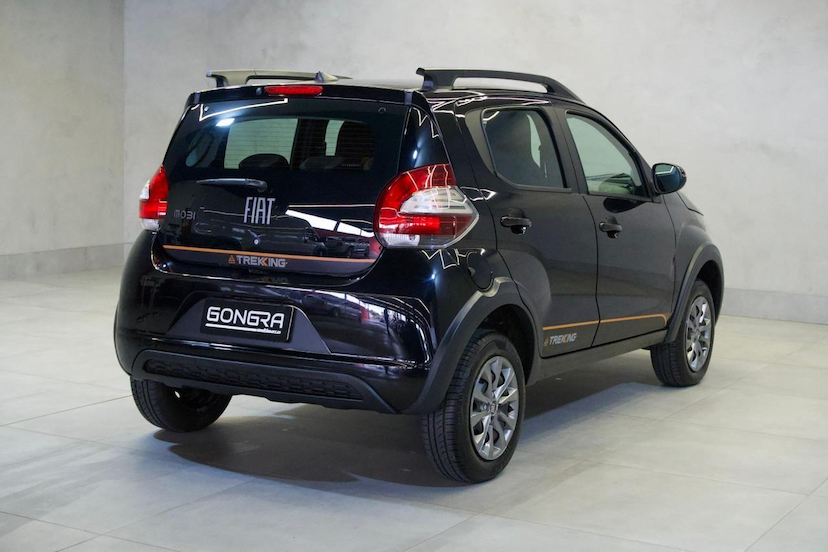 Foto do veículo FIAT MOBI  TREKKING MT 2025 4.035 KM 68.900,00