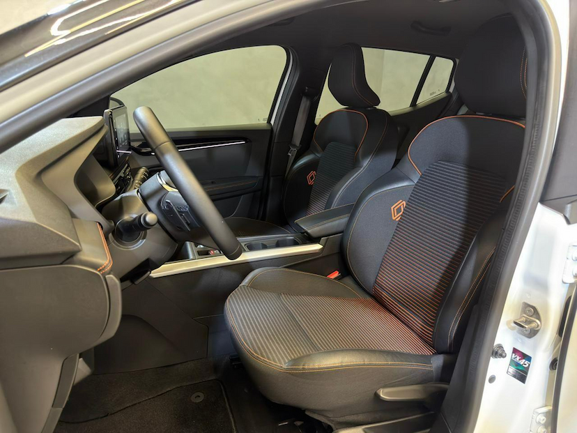 Foto do veículo RENAULT KARDIAN  PREM. ED FLEX 1.0 TB 12V 5P AUT. 2025 12.228 KM 110.900,00