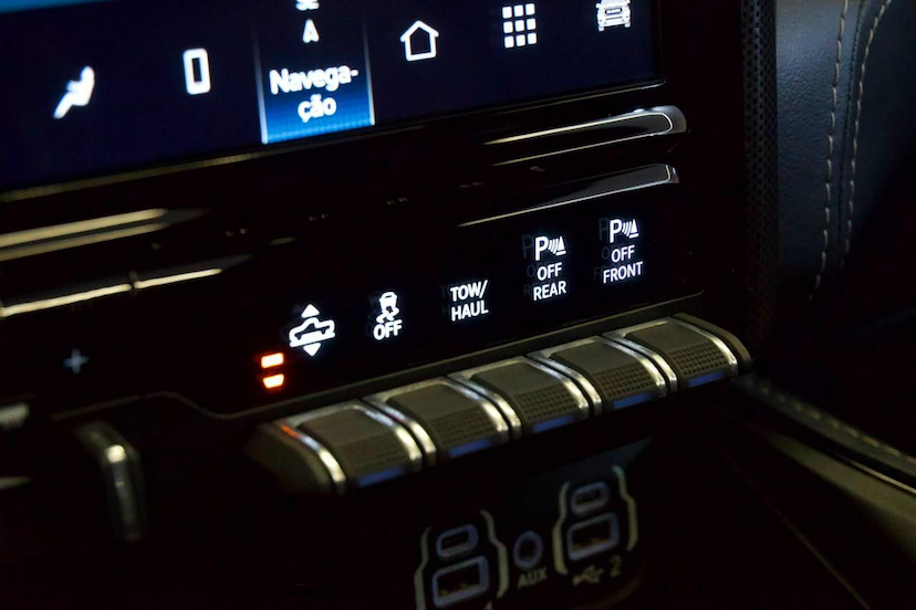 Foto do veículo RAM 1500  LIMITED NIGHT EDITION 5.7 4X4 AUT. 2024 28.938 KM 462.900,00