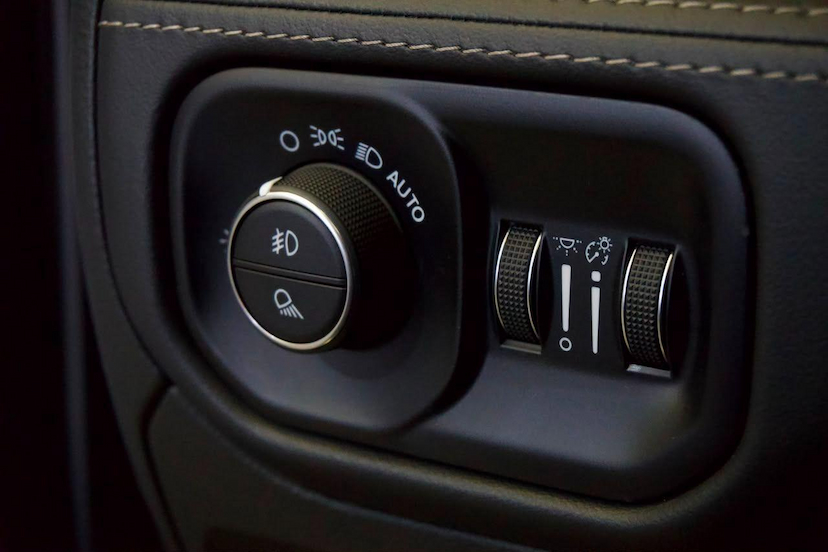 Foto do veículo RAM 1500  LIMITED NIGHT EDITION 5.7 4X4 AUT. 2024 28.938 KM 462.900,00