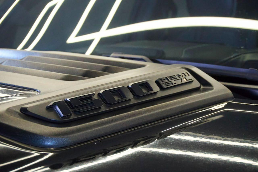 Foto do veículo RAM 1500  LIMITED NIGHT EDITION 5.7 4X4 AUT. 2024 28.938 KM 462.900,00