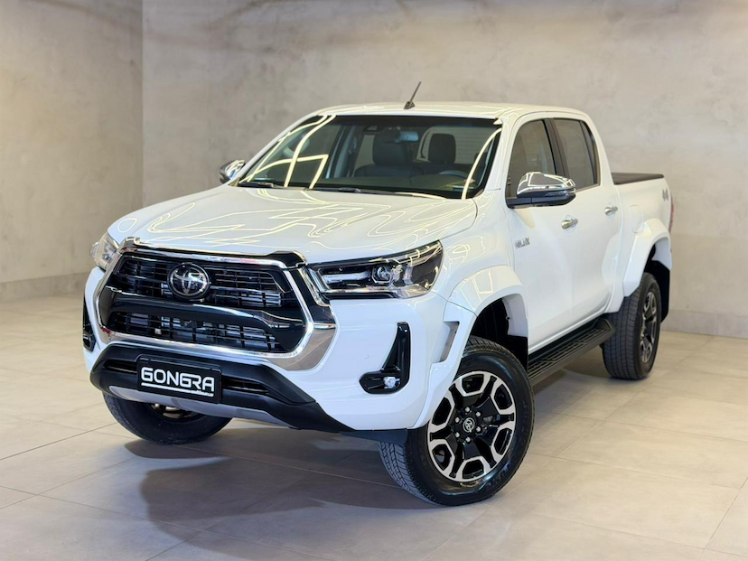 Foto do veículo TOYOTA HILUX  CD SRX PLUS 4X4 2.8 TDI DIE. AUT. 2024 35.881 KM 289.900,00