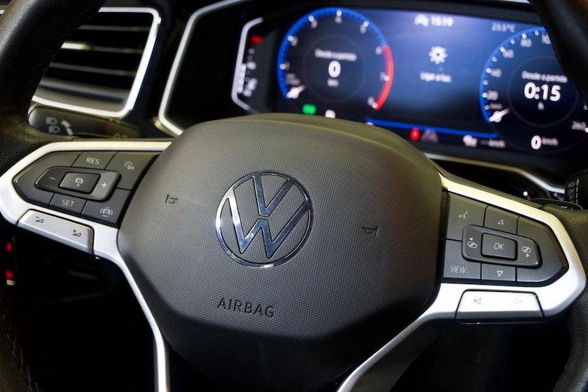 Foto do veículo VOLKSWAGEN NIVUS  HL TSI AD 2021 66.445 KM 105.900,00