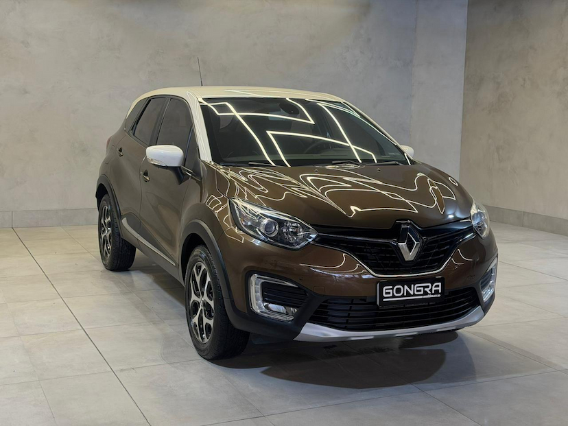 Foto do veículo RENAULT CAPTUR  INTENSE 1.6 16V FLEX 5P AUT 2018 81.004 KM 74.900,00