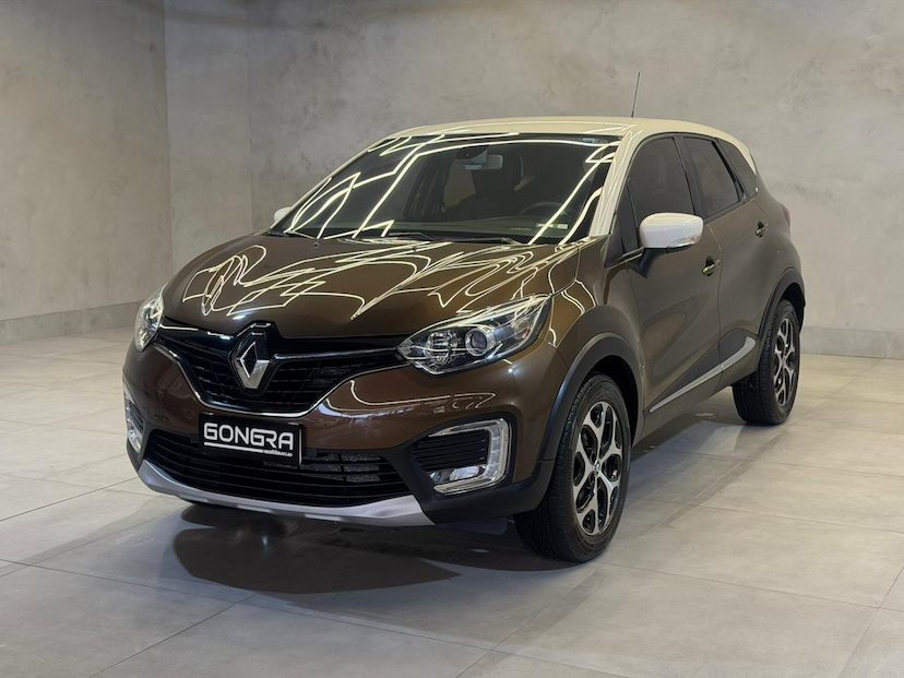 Foto do veículo RENAULT CAPTUR  INTENSE 1.6 16V FLEX 5P AUT 2018 81.004 KM 74.900,00
