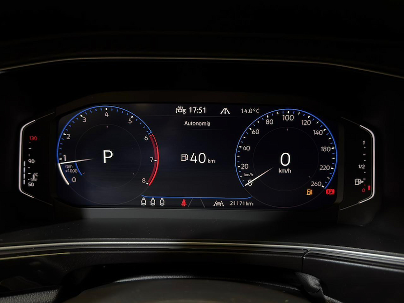 Foto do veículo VOLKSWAGEN T-CROSS T CROSS HIGHLINE 250 TSI AUT 2025 21.149 KM 144.900,00