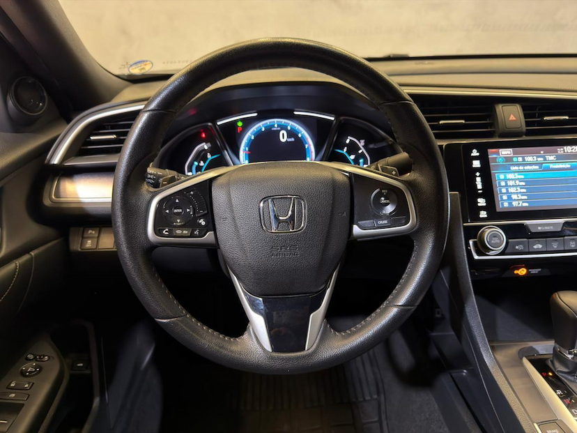 Foto do veículo HONDA CIVIC  SEDAN TOURING 1.5 TURBO 16V AUT.4P 2019 71.624 KM 139.900,00