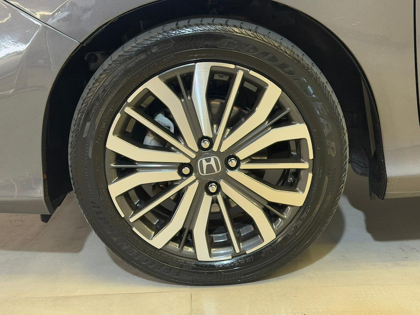 Foto do veículo HONDA CITY  1.5 EX 16V FLEX 4P AUTOMATICO 2019 80.000 KM 79.900,00