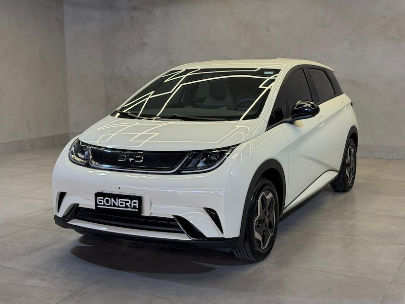 Foto do veículo BYD DOLPHIN  GS 180EV 2027 60 KM 145.900,00