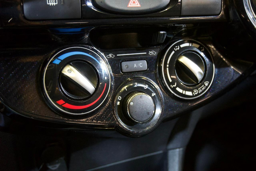 Foto do veículo TOYOTA ETIOS  SD PLT15 AT 2018 74.225 KM 69.900,00