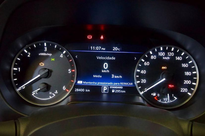 Foto do veículo NISSAN FRONTIER  ATTACK 2.3 BITURBO 4X4 AUT 2025 28.389 KM 204.900,00