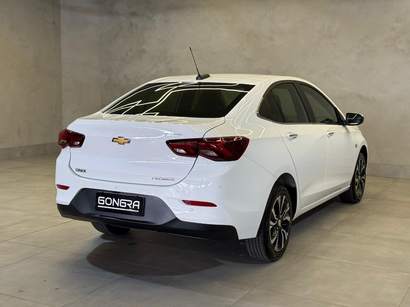 Foto do veículo CHEVROLET ONIX  PLUS 10TAT PR2 2025 14.351 KM 102.900,00