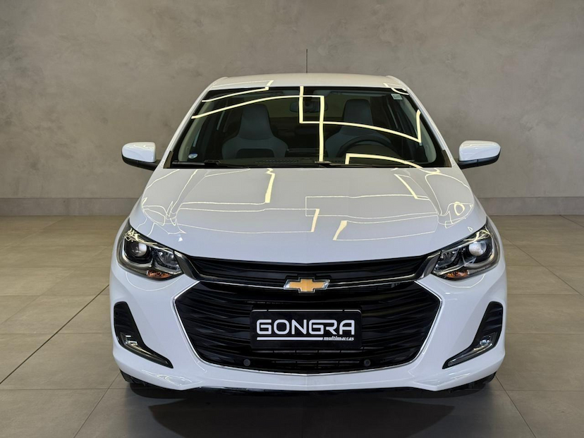 Foto do veículo CHEVROLET ONIX  PLUS 10TAT PR2 2025 14.351 KM 102.900,00