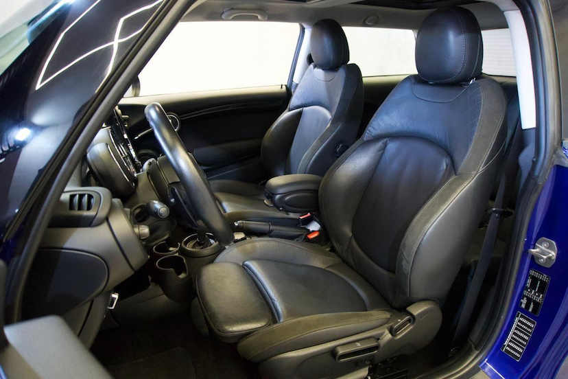 Foto do veículo MINI COOPER  S 2.0 TURBO 16V 3P AUT. 2020 27.100 KM 139.900,00