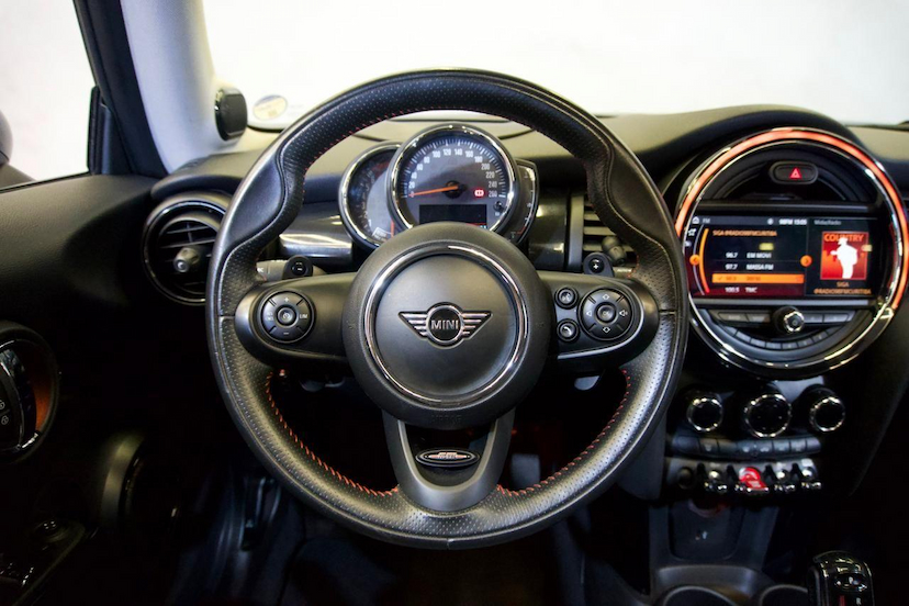 Foto do veículo MINI COOPER  S 2.0 TURBO 16V 3P AUT. 2020 27.100 KM 139.900,00