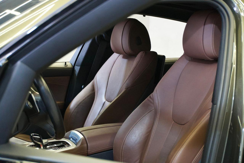 Foto do veículo BMW X6  XDRIVE 40I M SPORT 3.0 BI-TURBO 2022 41.427 KM 468.900,00