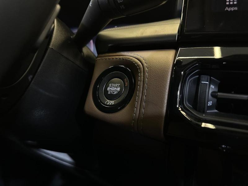Foto do veículo RAM RAMPAGE  LARAMIE 2.2 TB CD 4X4 DIE. AUT. 2025 13.256 KM 218.900,00