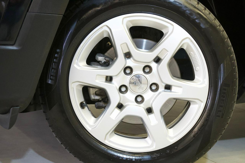 Foto do veículo JEEP RENEGADE  SPORT T270 FLEX 2023 16.665 KM 102.900,00