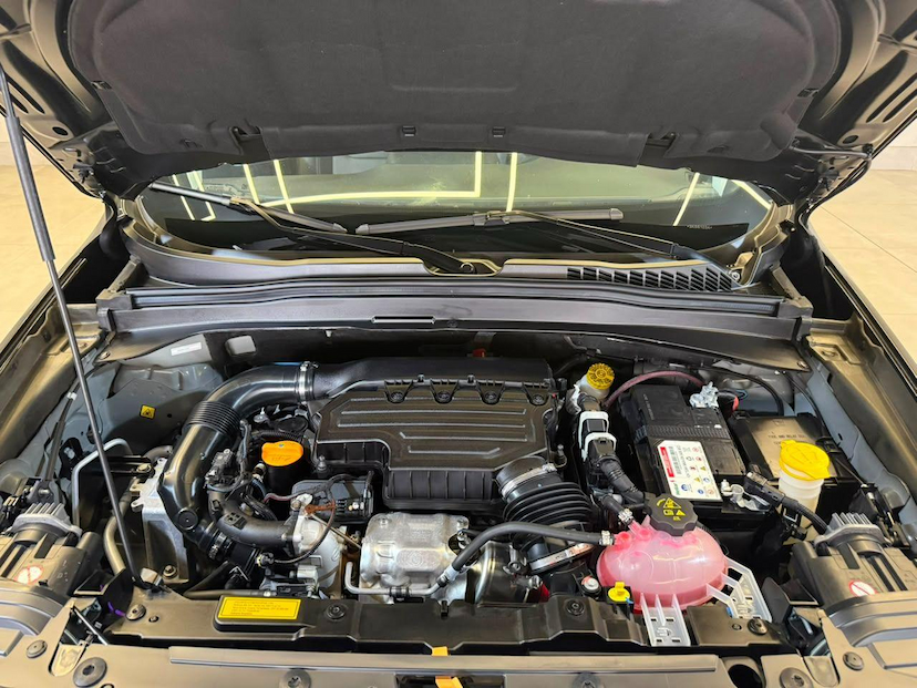 Foto do veículo JEEP RENEGADE  LONGITUDE T270 1.3 TB 4X2 FLEX AUT 2025 12.764 KM 119.900,00