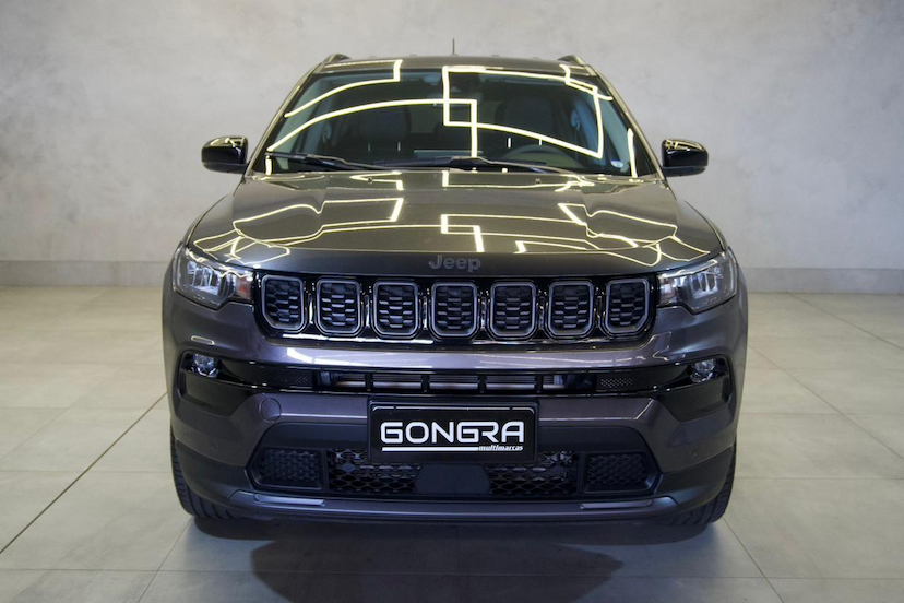 Foto do veículo JEEP COMPASS  LONG. NIG. EAGLE 1.3 4X2 FLEX AUT. 2025 12.632 KM 158.900,00
