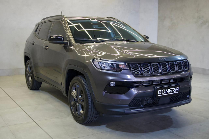 Foto do veículo JEEP COMPASS  LONG. NIG. EAGLE 1.3 4X2 FLEX AUT. 2025 12.632 KM 158.900,00