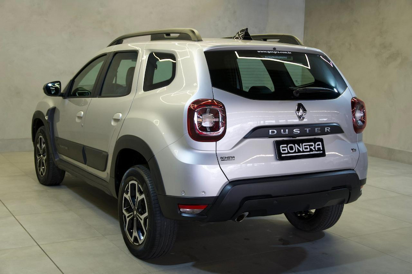 Foto do veículo RENAULT DUSTER  ICONIC 1.3 TB 16V FLEX AUT. 2024 33.000 KM 105.900,00