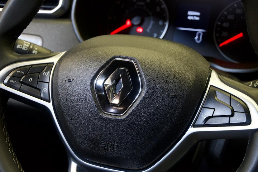 Foto do veículo RENAULT DUSTER  ICONIC 1.3 TB 16V FLEX AUT. 2024 33.000 KM 105.900,00