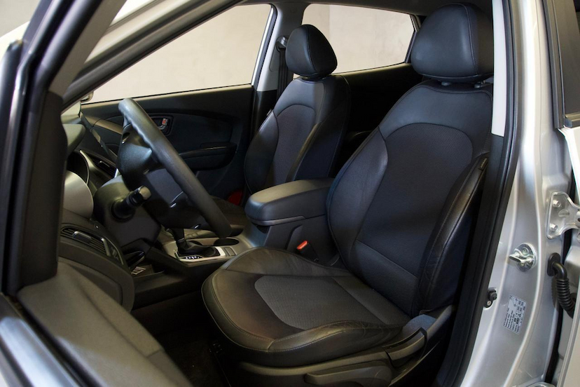 Foto do veículo HYUNDAI IX35  2.0 16V FLEX 4P AUTOMATICO 2016 88.218 KM 82.900,00
