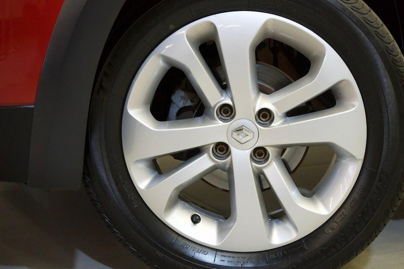 Foto do veículo RENAULT SANDERO  STEPWAY 1.6 16V HI-FLEX MEC. 2019 91.000 KM 58.900,00
