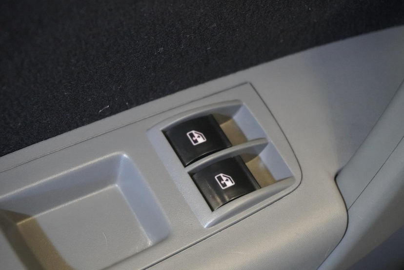 Foto do veículo FIAT PALIO  SPORTING 1.6 2016 85.649 KM 52.900,00