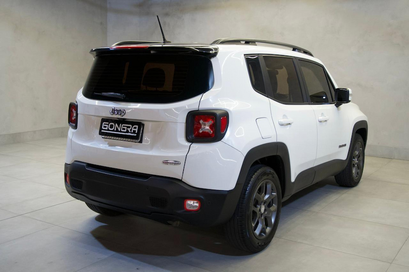 Foto do veículo JEEP RENEGADE  LONGITUDE 1.8 FLEX AUTOMATICO 2016 95.000 KM 69.900,00