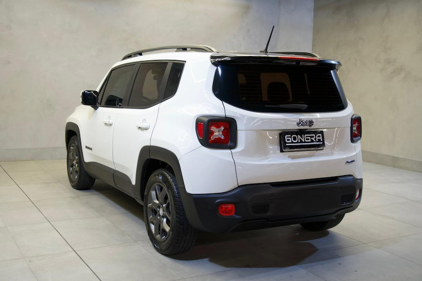 Foto do veículo JEEP RENEGADE  LONGITUDE 1.8 FLEX AUTOMATICO 2016 95.000 KM 69.900,00