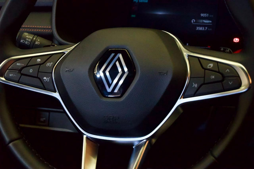 Foto do veículo RENAULT KARDIAN  PREM AT 2025 9.051 KM 107.900,00