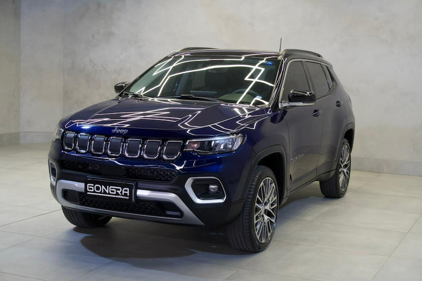 Foto do veículo JEEP COMPASS  LIMITED 2.0 4X4 DIESEL 16V AUT. 2023 26.368 KM 162.900,00