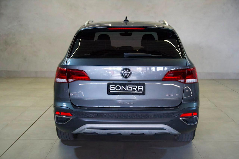 Foto do veículo VOLKSWAGEN TAOS  HIGHLINE 250 TSI 2022 62.670 KM 138.900,00