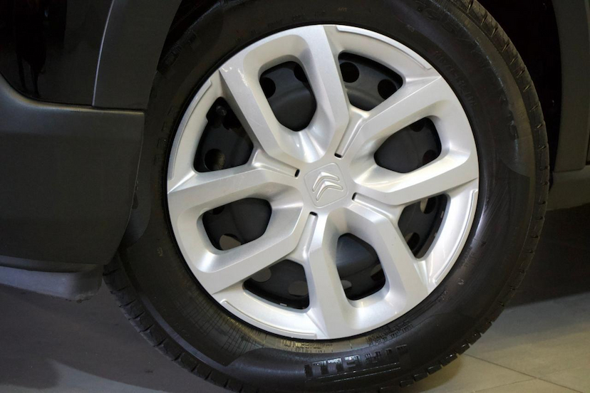 Foto do veículo CITROËN C3  LIVE PK 1.0 2025 16.533 KM 72.900,00