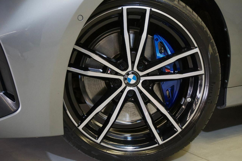 Foto do veículo BMW 320I  M SPORT FLEX 2023 29.915 KM 269.900,00