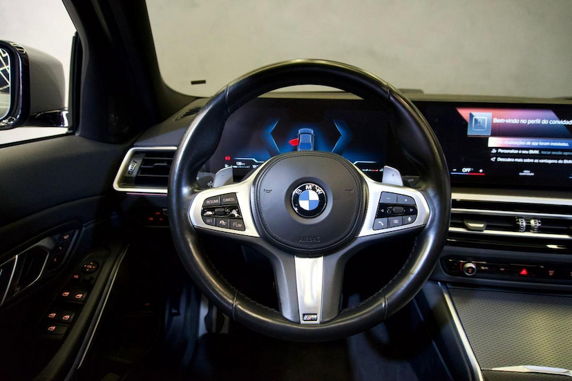 Foto do veículo BMW 320I  M SPORT FLEX 2023 29.915 KM 269.900,00