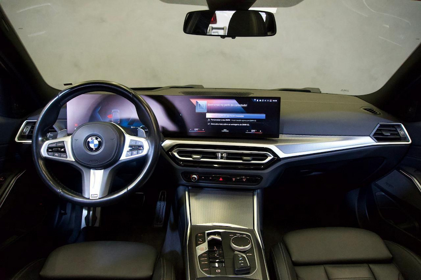 Foto do veículo BMW 320I  M SPORT FLEX 2023 29.915 KM 269.900,00