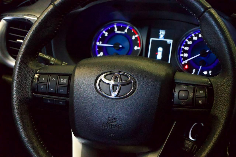 Foto do veículo TOYOTA HILUX  CD SRV 4X4 2.8 TDI DIESEL AUT. 2016 144.182 KM 162.900,00