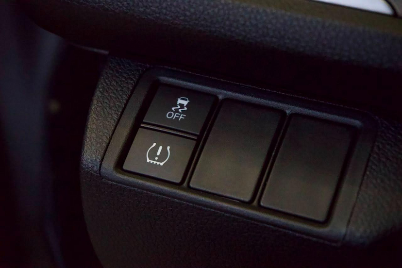 Foto do veículo HONDA CIVIC  EX CVT 2020 95.100 KM 118.900,00