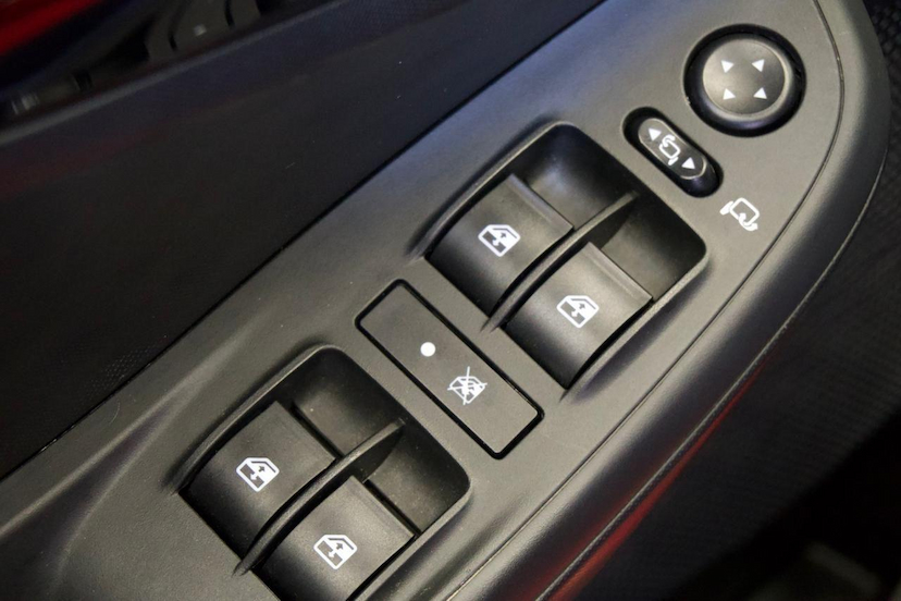 Foto do veículo FIAT PULSE  ABARTH 270 2024 25.415 KM 122.900,00
