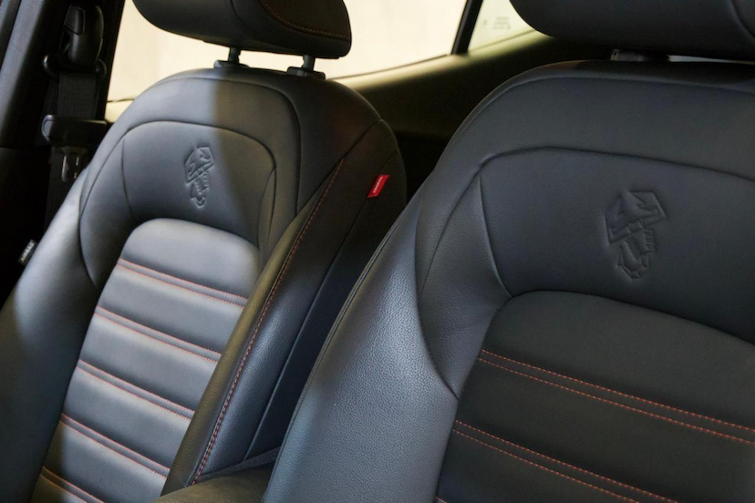 Foto do veículo FIAT PULSE  ABARTH 270 2024 25.415 KM 122.900,00
