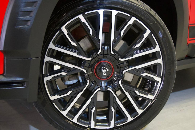 Foto do veículo FIAT PULSE  ABARTH 270 2024 25.415 KM 122.900,00