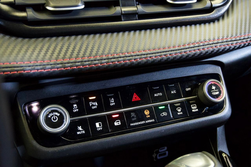 Foto do veículo FIAT PULSE  ABARTH 270 2024 25.415 KM 122.900,00