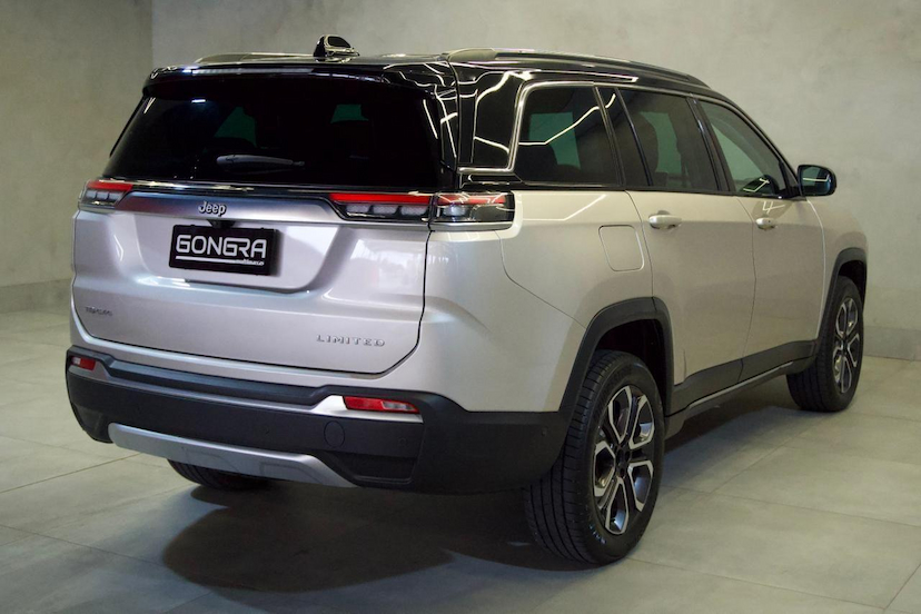 Foto do veículo JEEP COMMANDER  LIMITED TD380 4X4 TURBO DIESEL 2024 5.075 KM 205.900,00