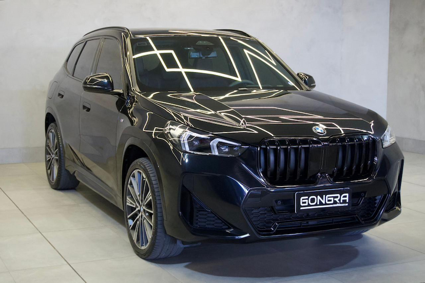 Foto do veículo BMW X1  S20I M SPORT 2025 14.548 KM 299.900,00