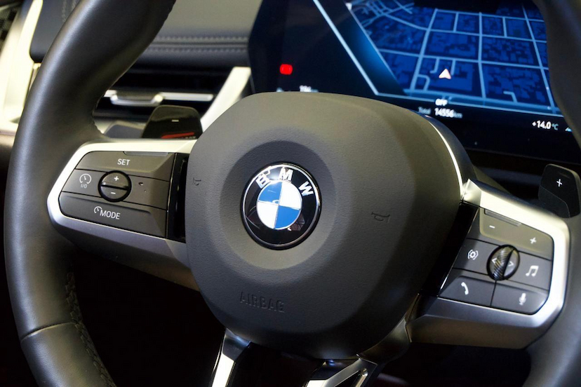 Foto do veículo BMW X1  S20I M SPORT 2025 14.548 KM 299.900,00