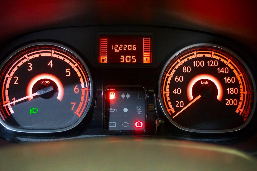 Foto do veículo RENAULT SANDERO  EXP 16HP 2014 122.349 KM 39.900,00