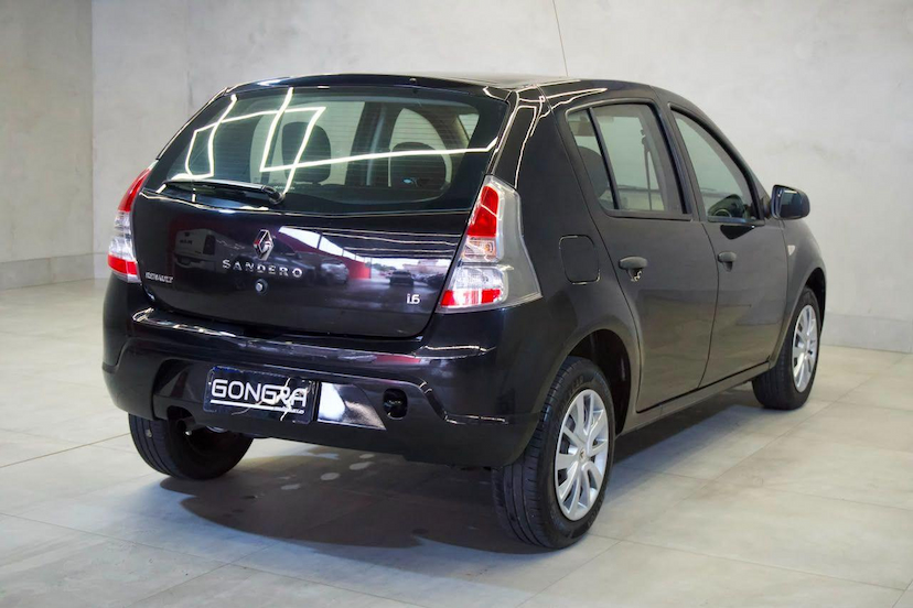 Foto do veículo RENAULT SANDERO  EXP 16HP 2014 122.349 KM 39.900,00